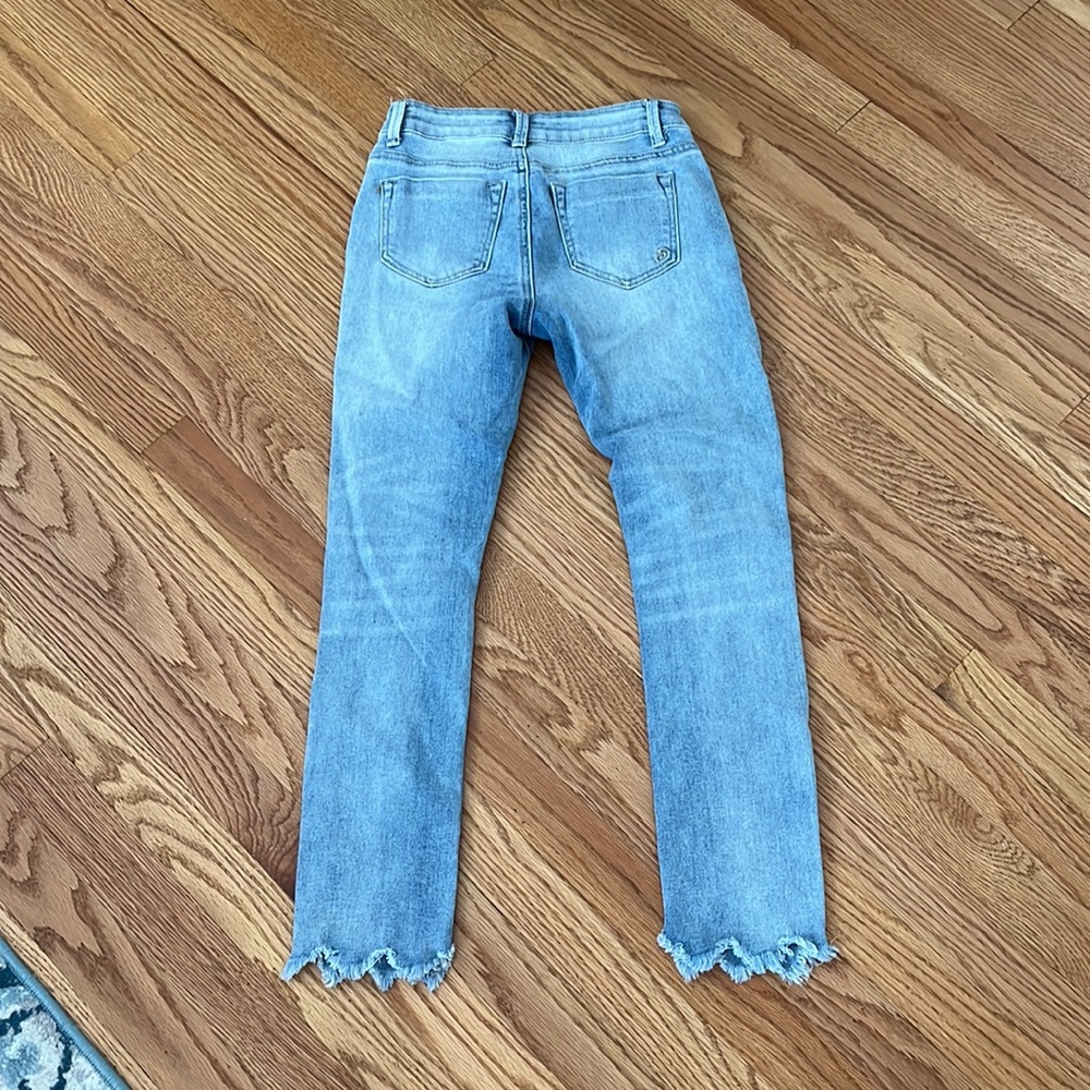 Funky Jeans - Picture 3 of 8
